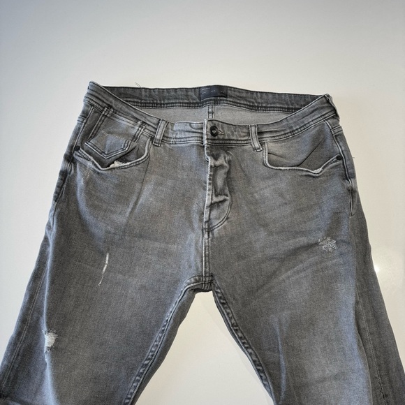 Zara Skinny Ankle Distressed Jeans / Grey / 36 - Picture 2 of 6
